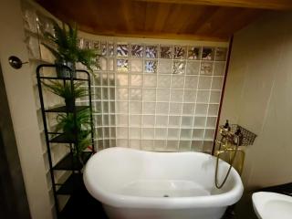 Artistic loft-style studio with Mezzanine - 1