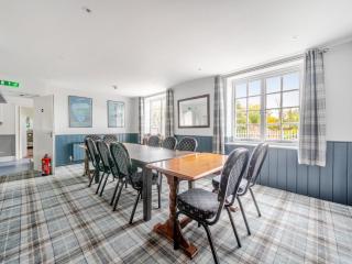 The Old Railway Hotel - 8