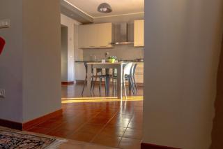 Altobelli Apartment - 9