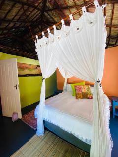 Malongane Beach House - 9