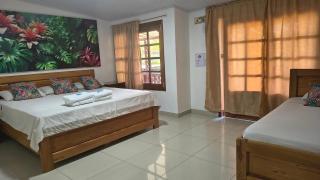 Kanaq Hotel Tours - 4