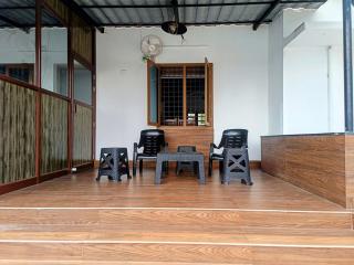 Riverfront Villa in Kochi - 4