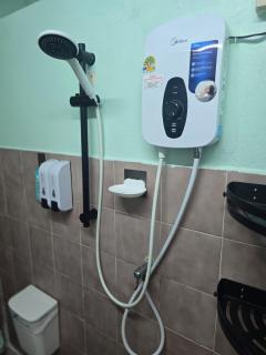 103 Lovely AC apartment with private kitchen - 2