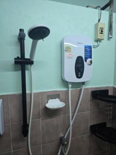 103 Lovely AC apartment with private kitchen - 1