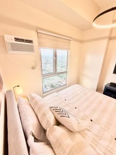 Modern Studio Condo at Cebu IT Park City View - 6