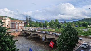 Epinal Center Charming Two Bedroom Apartment - 0