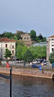 Epinal Center Charming Two Bedroom Apartment - 2