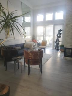 CLOUD NINE - Elegance & Comfort - Irvine - 9