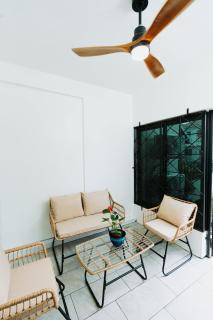 Aintree Bungalow - 6