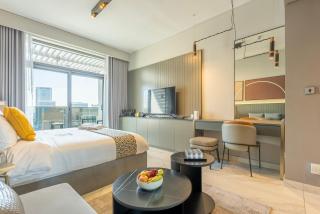 MAG318, Modern Studio Apartment with Great Amenities and Canal View, 5min Walk to Dubai Mall - Dubái - 3