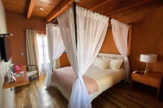 Bito's Hotel Boutique - 6