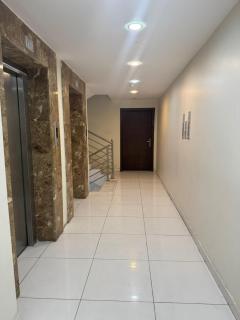 Comfort Apartment 9-الحمراء - 8