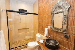 Bito's Hotel Boutique - 7