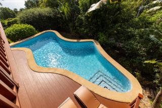 Villa Vadee - Entire Private Villa, 4 Bedrooms, Large Swimming Pool, Ocean View - 2