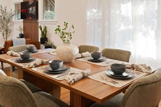 New Elmhurst Gem - Game Room & Amazing Yard - 6