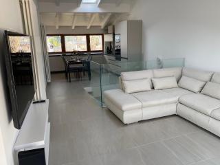 Casa di lusso con splendida vista lago - 5