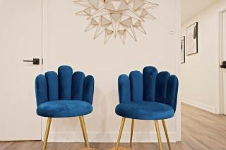 Cozy Westchester Retreat Near Chicago & Parks - 2