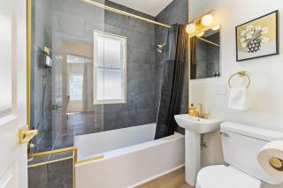 New 10-min to Downtown - 8