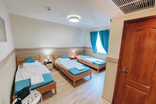 Castle Park Suites - 4