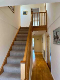 Three Bedroom Family Holiday Home With Gym! - 2