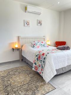 Tranquilo Depto Cerca de Aeropuerto y Av Huayacan - 5