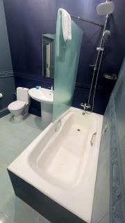 The Lantern Central Hotel - 8