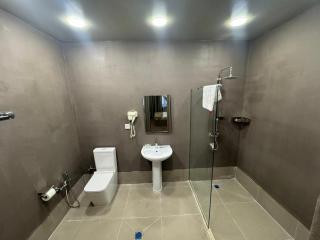 The Lantern Central Hotel - 5