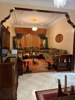Chic Moroccan-Style Apartment in the City With Wi-Fi - 0