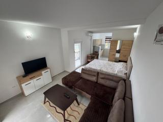 Sutomore Apartman - 1