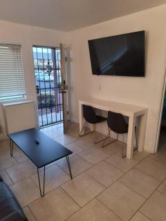 Modern 2BR & 2BA Condo - 2