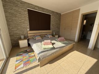 Nissia Bella 1 - A - 7