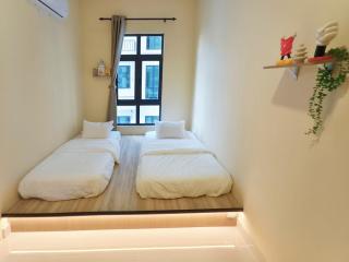 Colorful Your Day- We are Unique and Special -8pax - 9