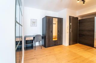 Cozy Tower Aparthotel - 1