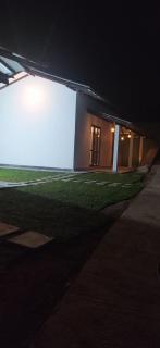 Dinu Homestay and Dinu Villa - 7