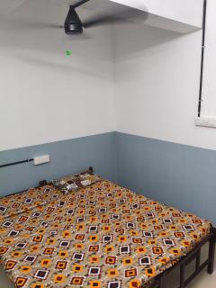 Zayn's Gents Hostel - 4