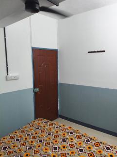 Zayn's Gents Hostel - 3
