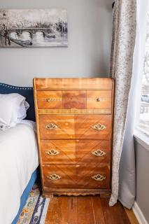 Charming French Studio Apartment - 4