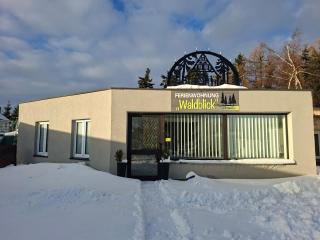 Ferienwohnung Waldblick mit Sauna - 0