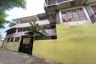 OYO 95097 Griya Asri Guest House - 5