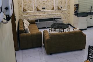 Elegant 3 Bed 4-Bath Villa - 5