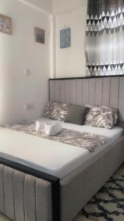 Paradise Sam Nujoma - 6