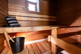 Lapland Glimmer Loft - Near City Comfort & Adventure - 5