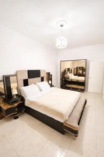 Mibis home Private Balcony Fast Wifi - 5