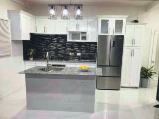 Tropical Oasis in Grenada - 9