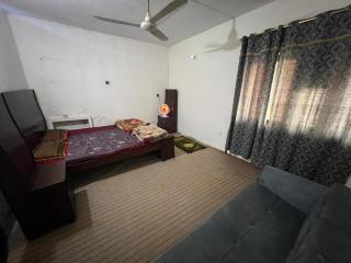 Swabi Guest House - 2