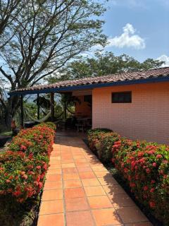 Villa en Salgar - Bolombolo - 3