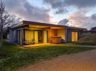 Garden Suites - Duinhotel in Burgh-Haamstede zeeland - 0