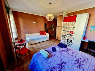 BERNINA STATION CENTRE APARTMENT 1 - 30 seconds walk from bernina station - 1