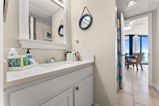 Amazing Gulf Views! Resort! Beach Chair Service by Dolce Vita Getaways PCB - 2