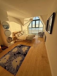 John's Seafront Apartment - B5 - 2